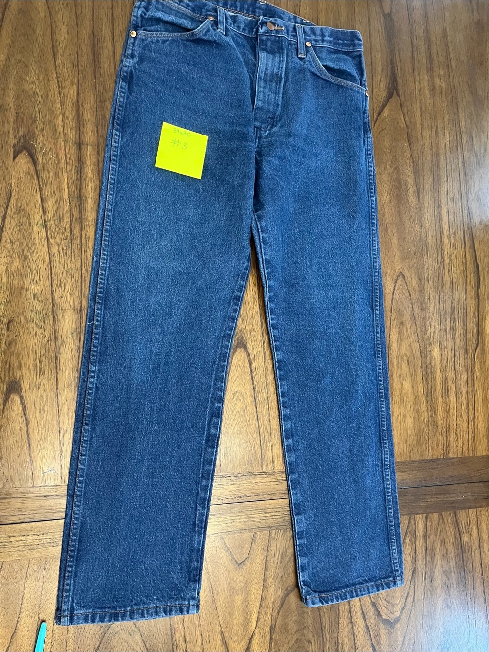 Bundle of 3 Classic Wrangler Jeans tag 34 x 30 actual 32 x 28 - Picture 8 of 11